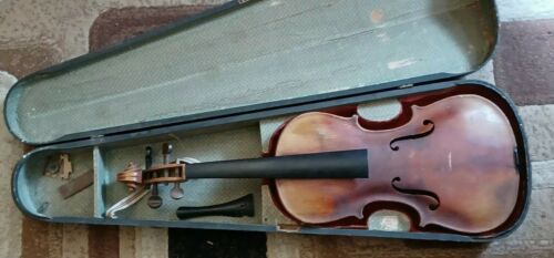 Wonderful Antique Vullaume A Paris French 4/4 Violin With Case. Mid-century