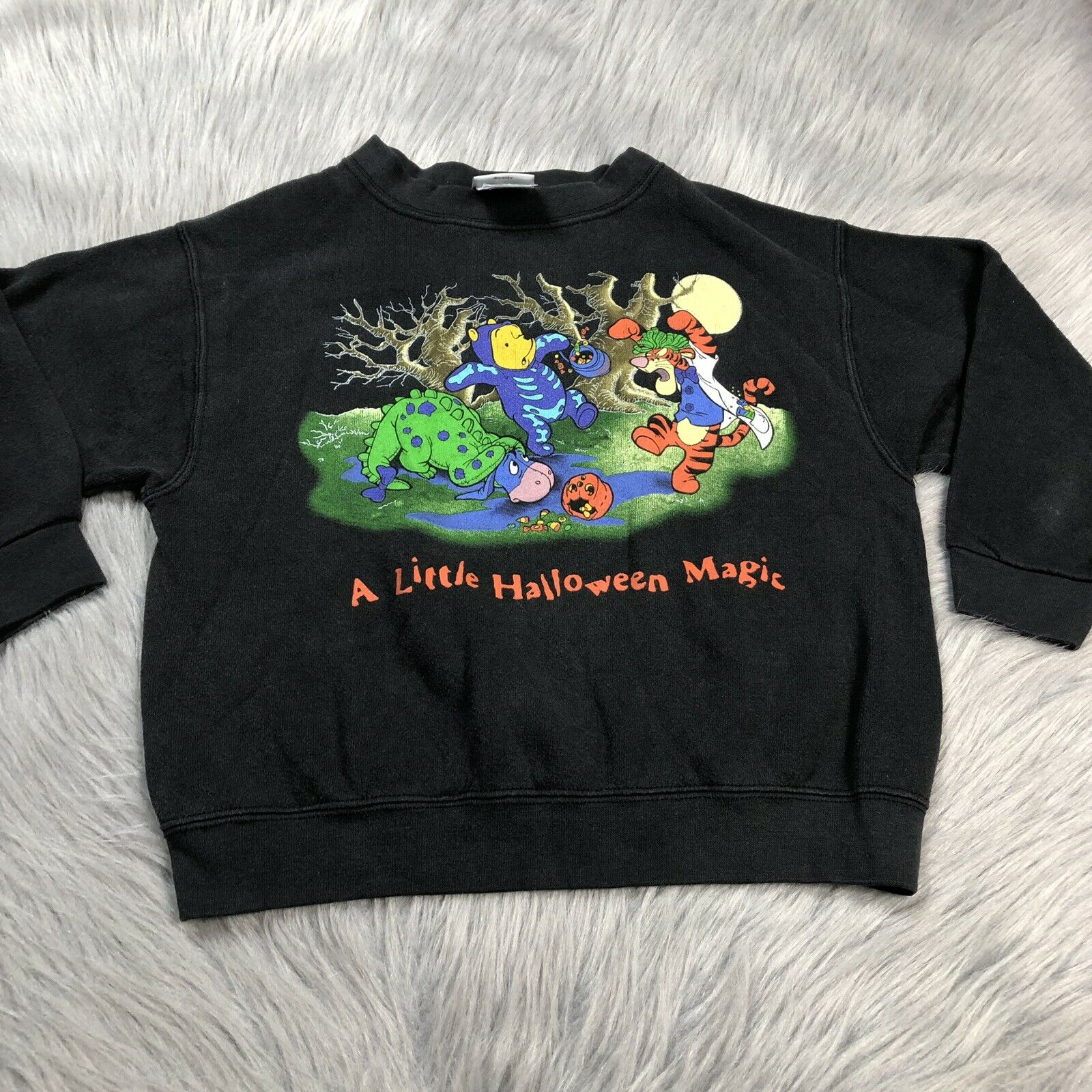 Vintage Childrens Disney Store 90s Black Winnie The Pooh Halloween Sweater Small