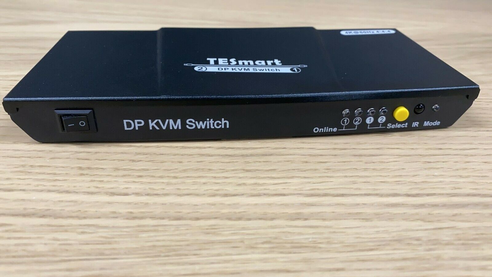 Tesmart 2 Port Displayport Kvm Switch 2x1 4k@60hz Usb2.0 No.220