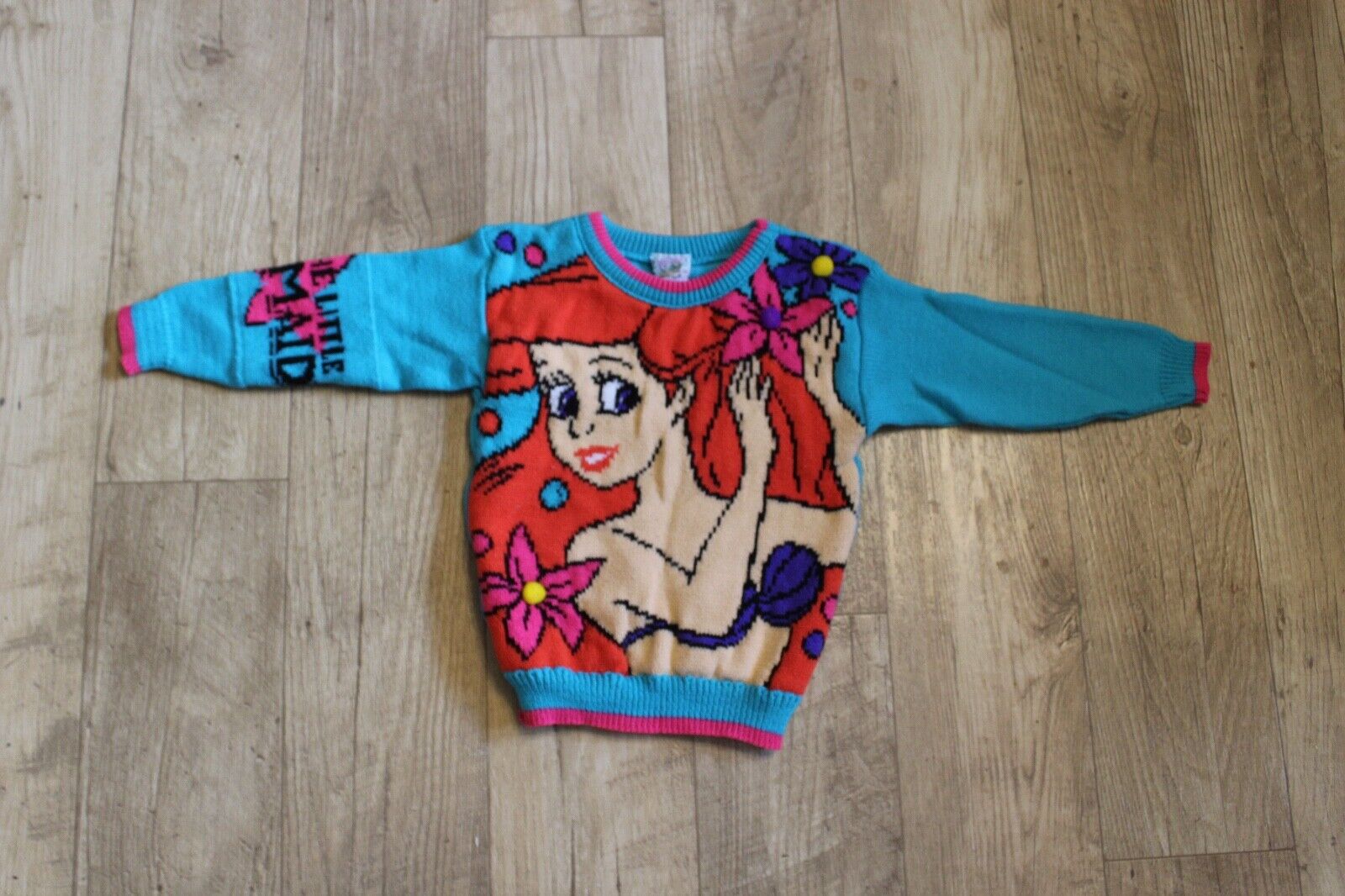 Vintage Disney Little Mermaid Ariel Jet Set Sweater Size. 4/5